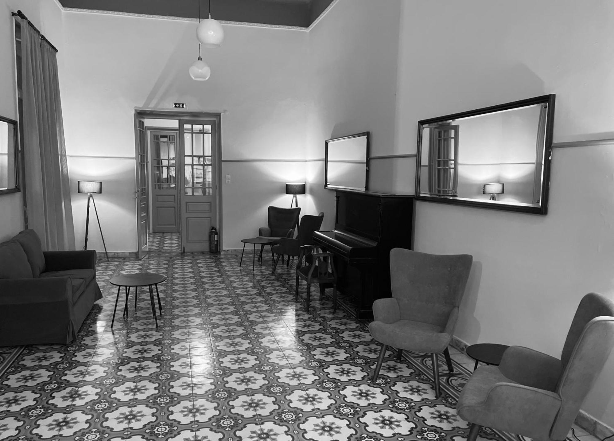 Tinion Urban Hotel Tínos Eksteriør billede