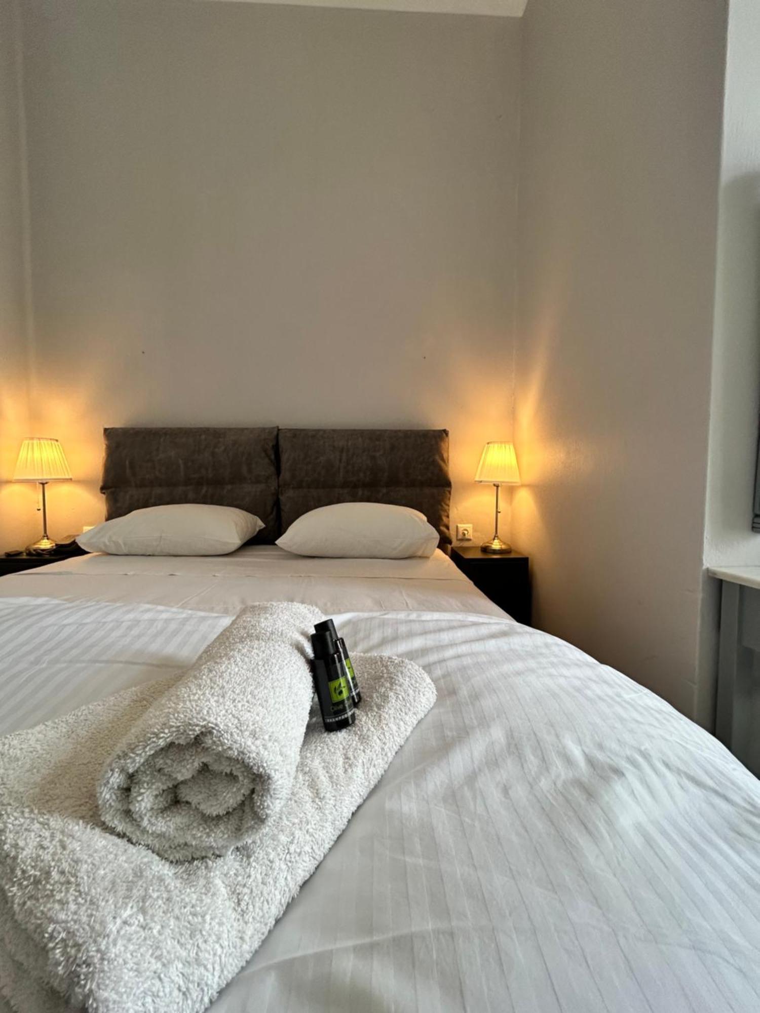 Tinion Urban Hotel Tínos Eksteriør billede