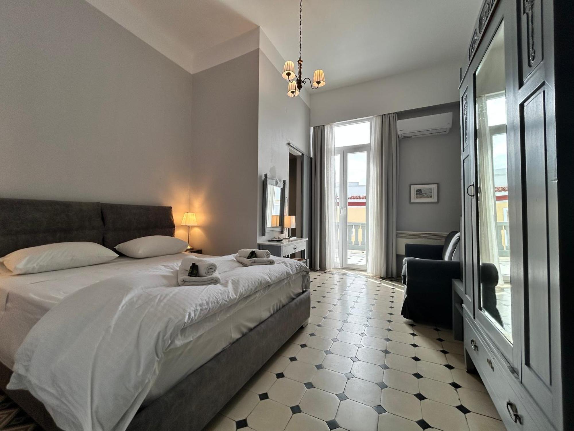 Tinion Urban Hotel Tínos Eksteriør billede