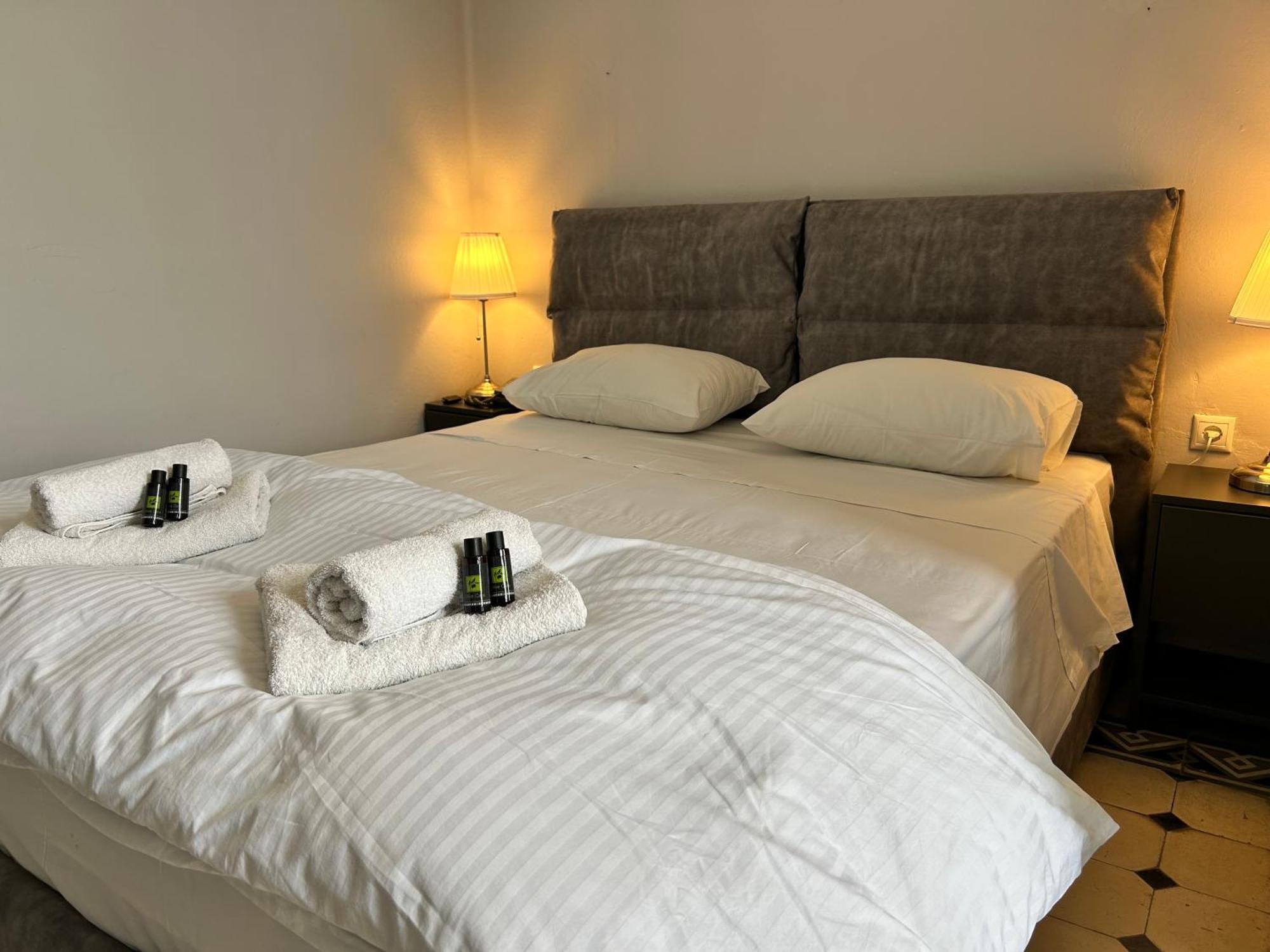 Tinion Urban Hotel Tínos Eksteriør billede
